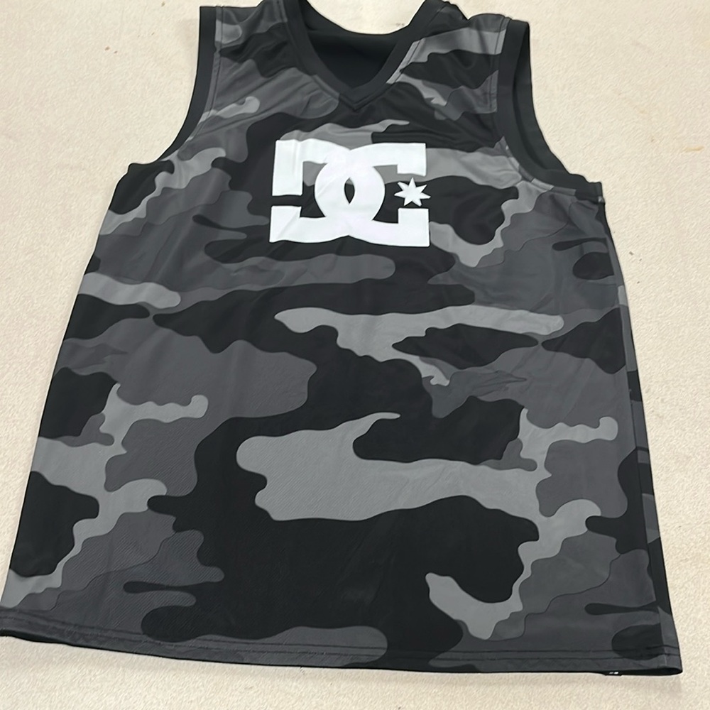 DC reversible jersey